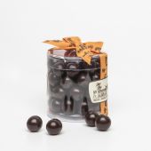 Pot de noisettes enrobées de chocolat noir